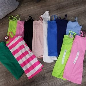 Bundle of 12 cami tank tops. Some NWT. Sz sm/med